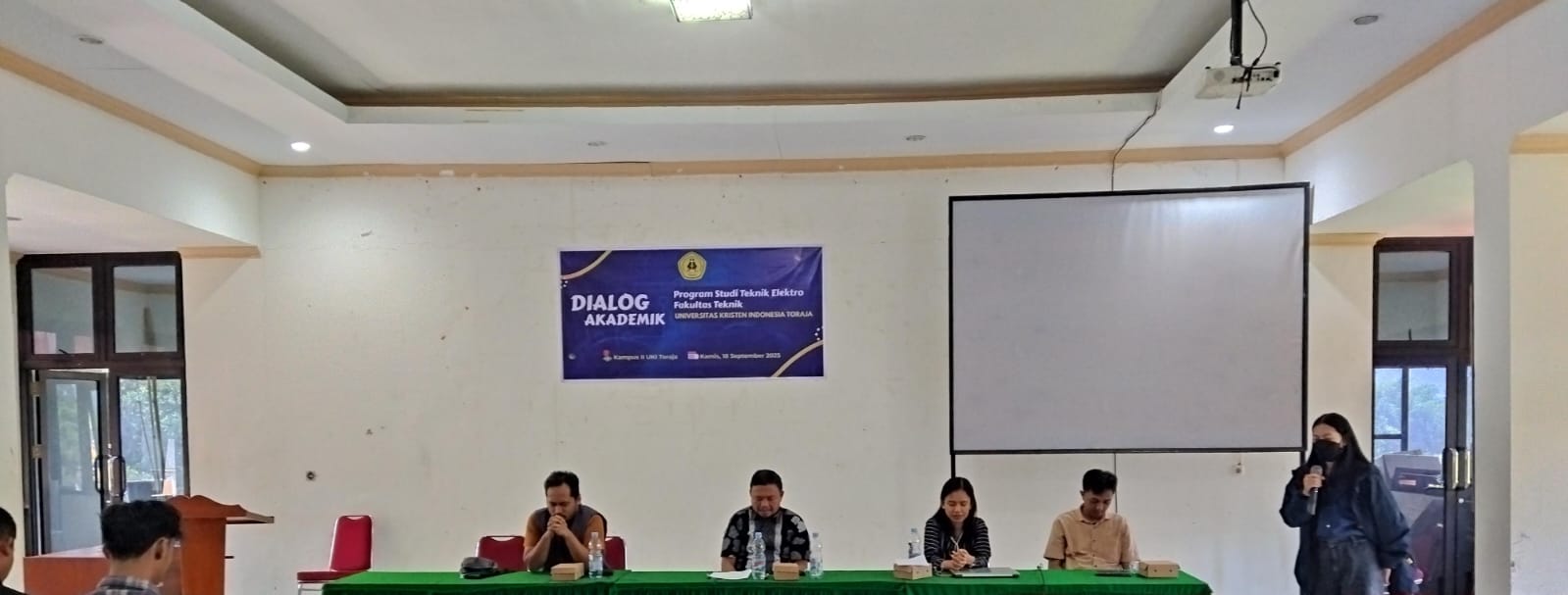 PELAKSANAAN DIALOG AKADEMIK SEMESTER GENAP 2024/2025.